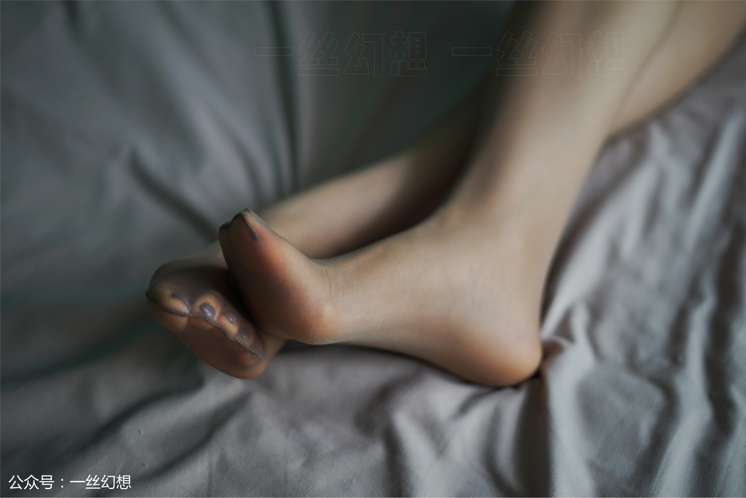 高丝女子图鉴 袜小喵×一丝幻想 NZ024 茜茜